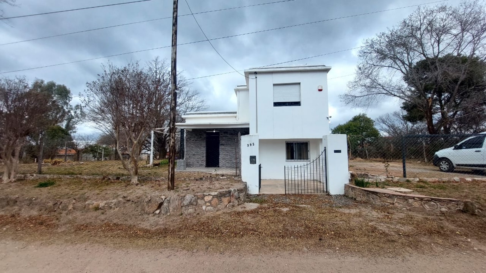 CASA A LA VENTA EN BIALET MASSE EN ENTORNO NATURAL Y VISTA A LAS SIERRAS. CA194