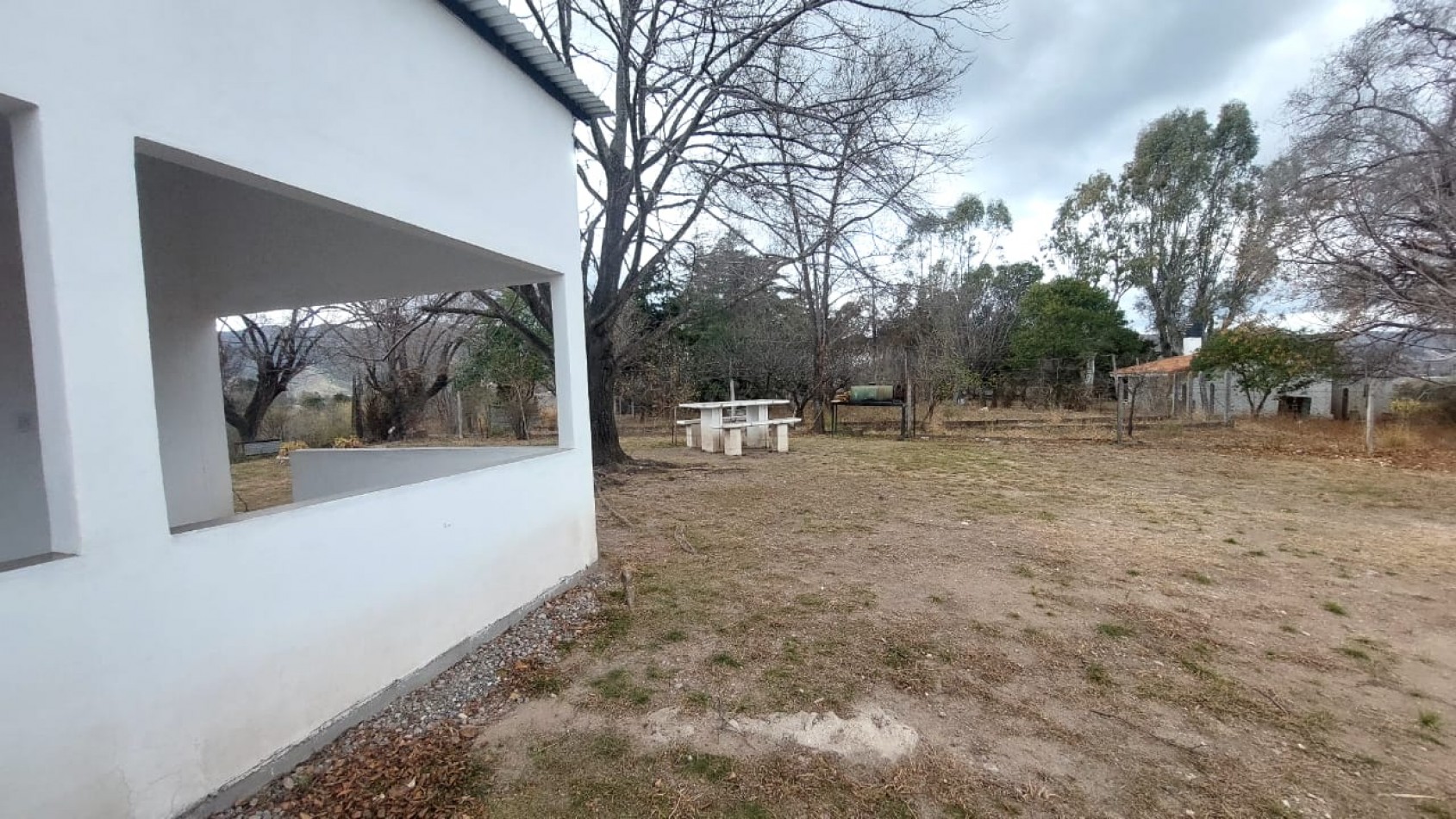 CASA A LA VENTA EN BIALET MASSE EN ENTORNO NATURAL Y VISTA A LAS SIERRAS. CA194