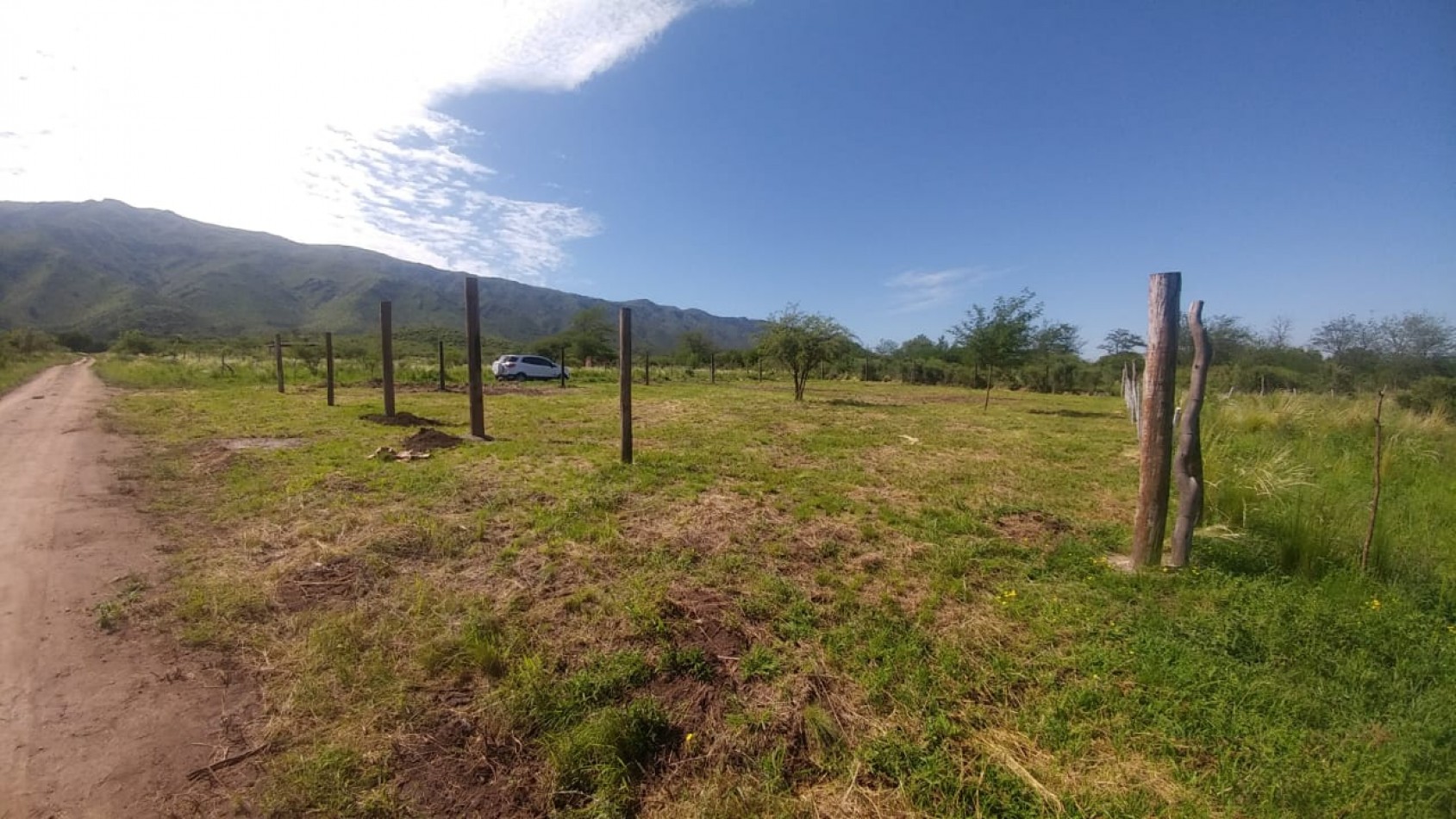 TERRENO A LA VENTA EN COSQUIN CON VISTA A LAS SIERRAS, B° SAN JOSE OBRERO. TE117