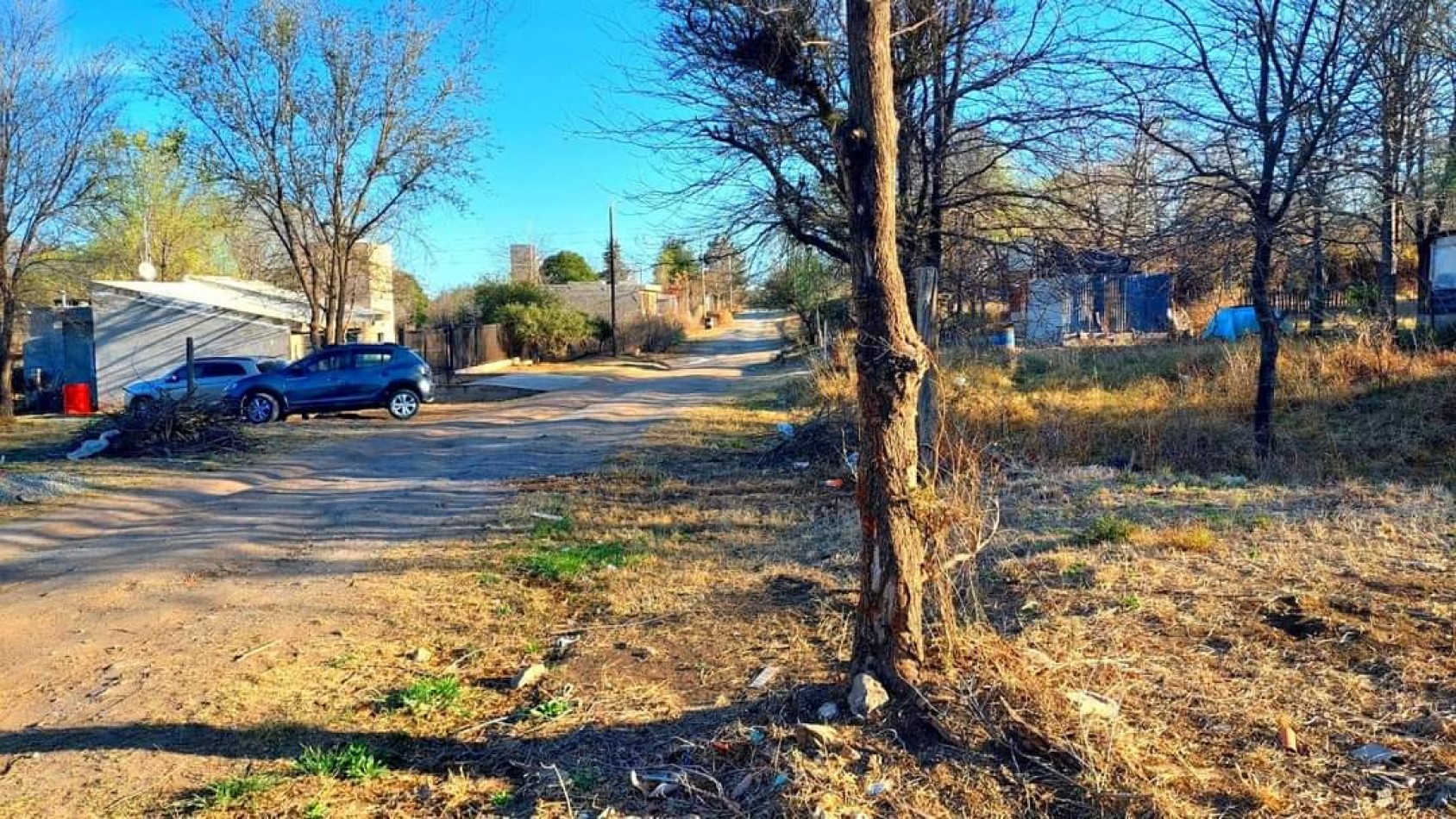 TERRENO A LA VENTA EN COSQUIN, BARRIO VILLA CUMBRE AZUL. TE15