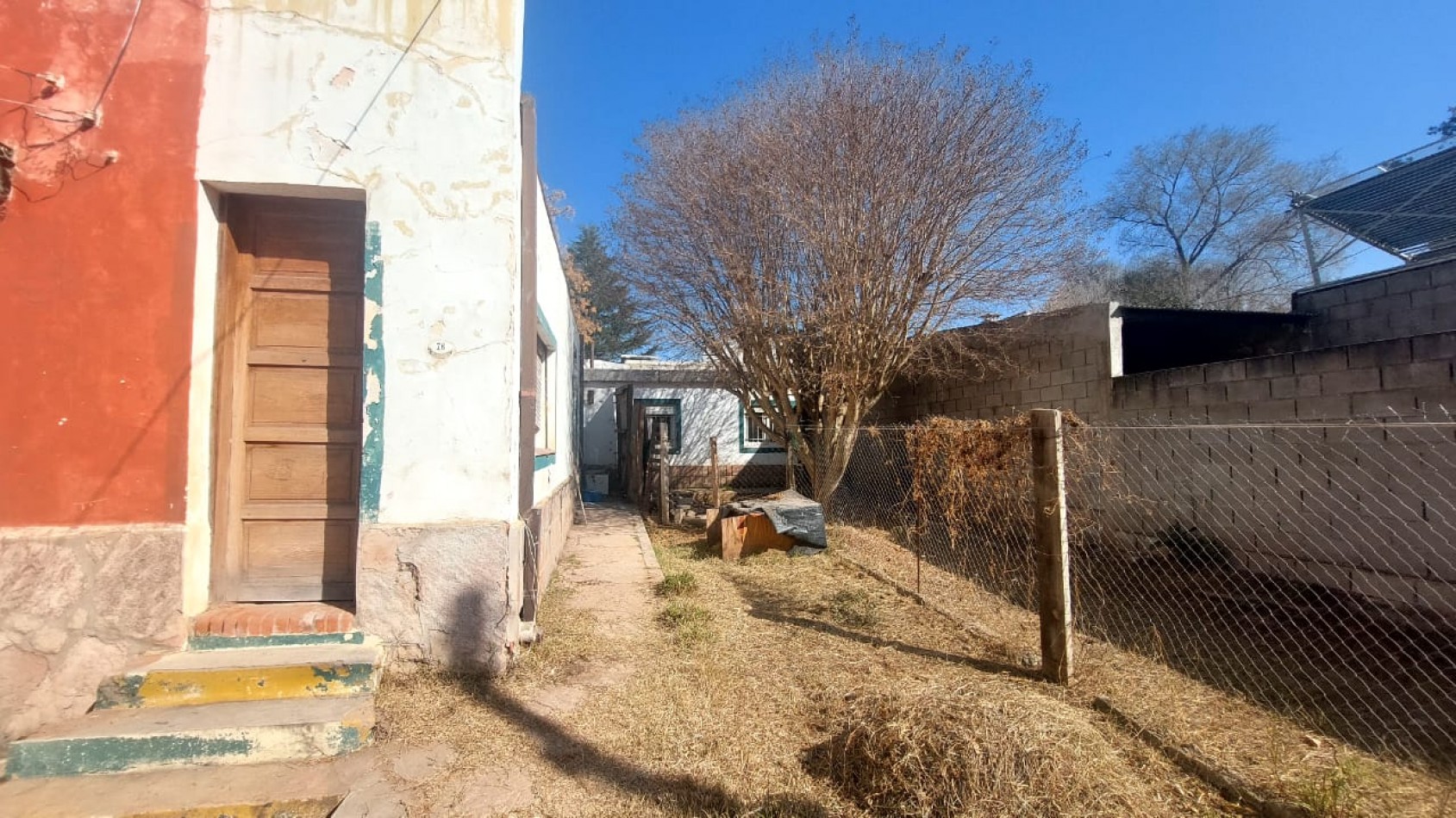 CASA A RESTAURAR A LA VENTA EN BIALET MASSE, CORDOBA. CA191