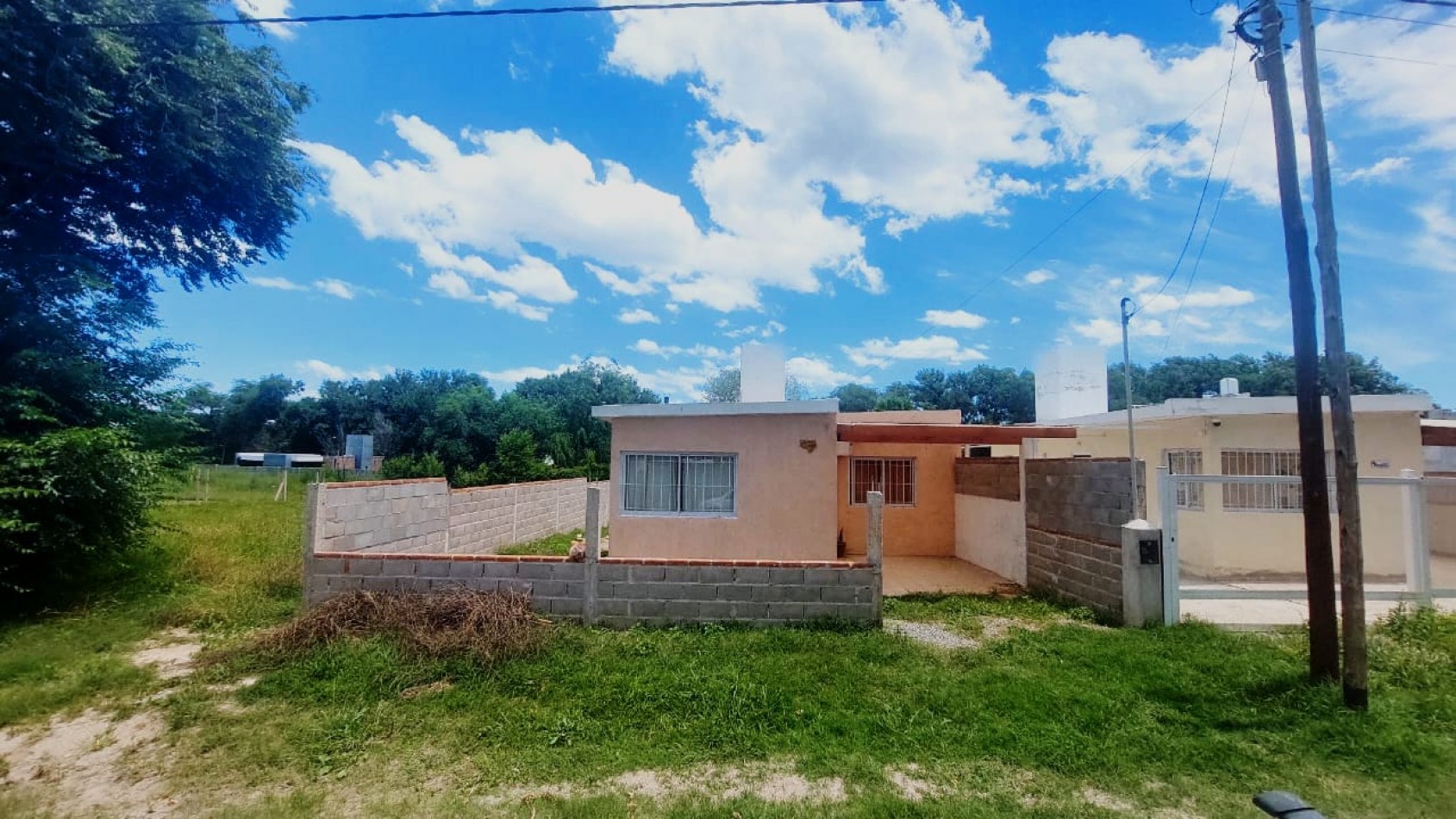 CASA A ESTRENAR EN VENTA EN SANTA MARIA DE PUNILLA, A 150 MTS DEL RIO. CA196 HERMOSA VISTA A LAS SIERRAS.