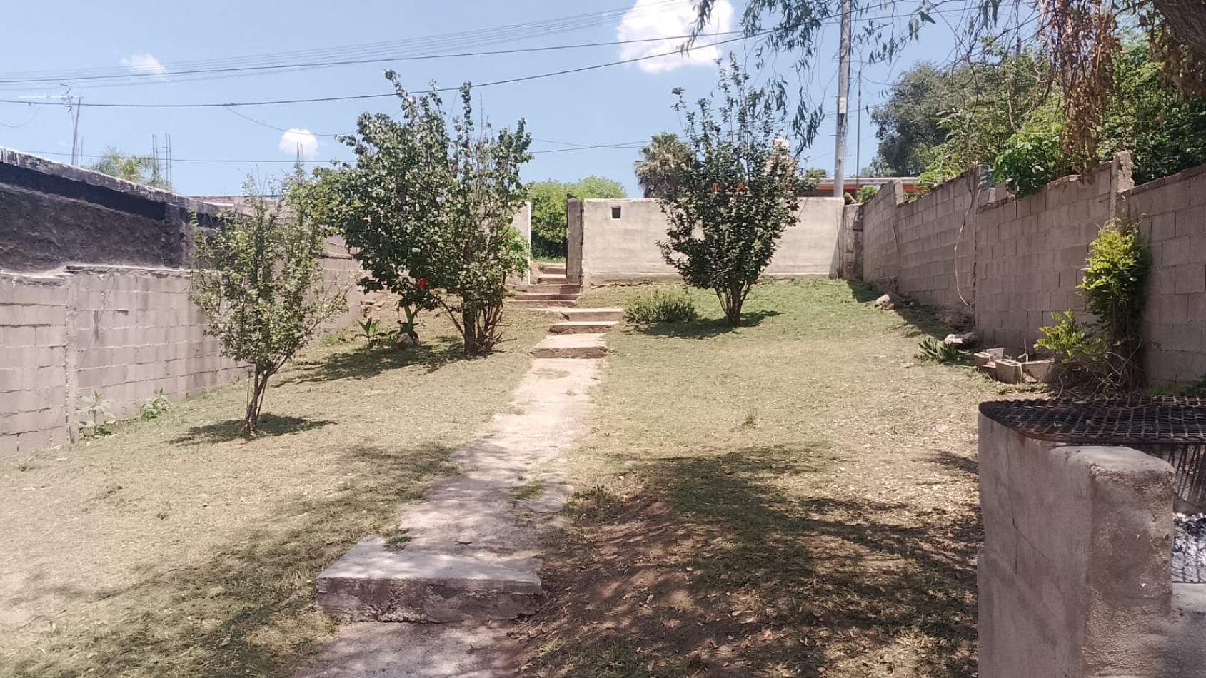 CASA A LA VENTA EN COSQUIN. CA205