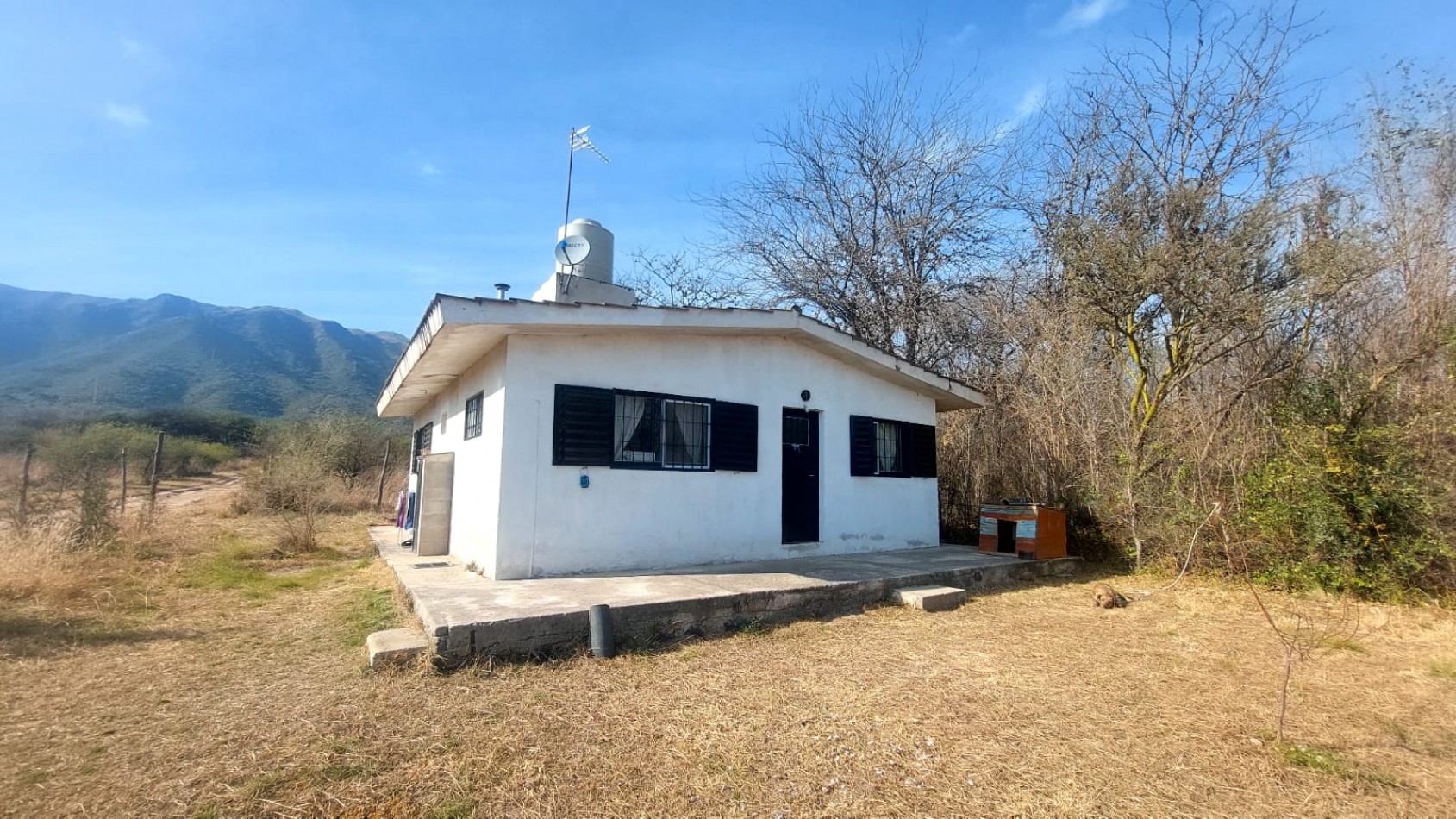 CASA A LA VENTA EN SANTA MARIA DE PUNILLA, VISTA PANORAMICA A LAS SIERRAS. CA186