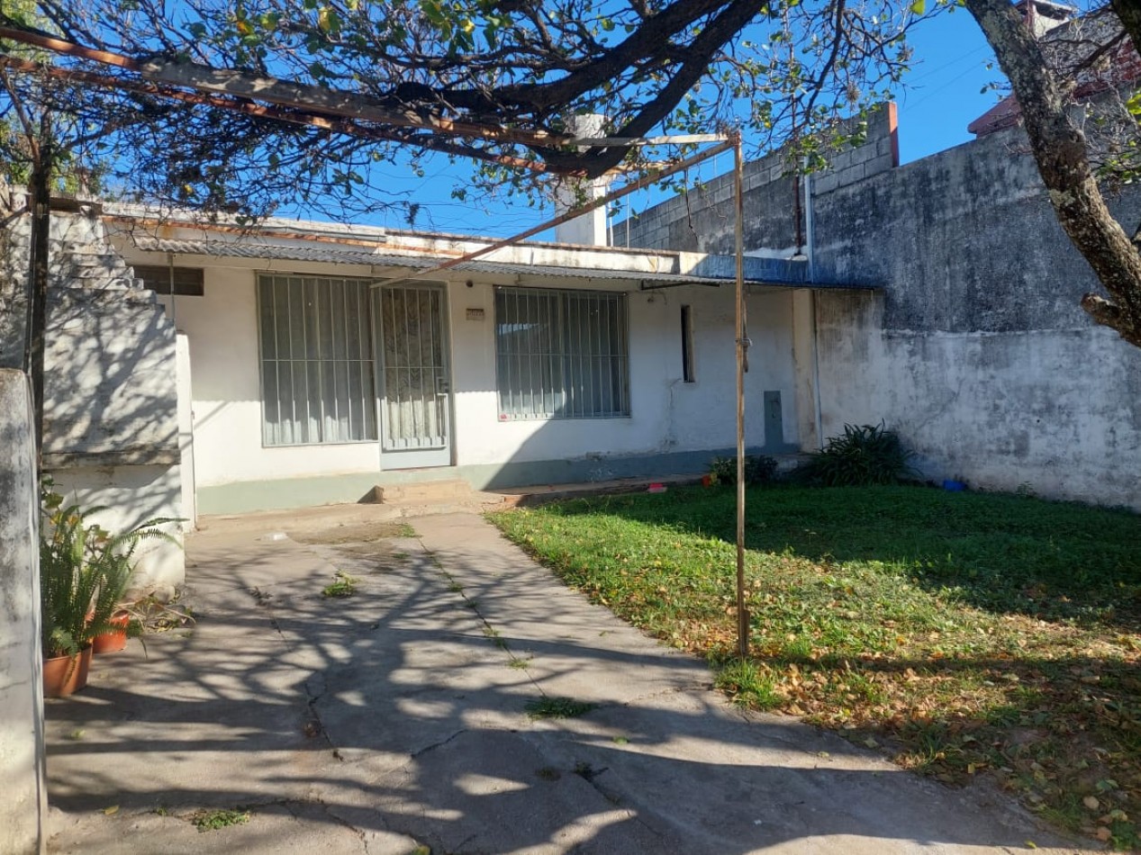 CASA A LA VENTA CON UBICACION PRIVILEGIADA EN SANTA MARIA DE PUNILLA. CA208