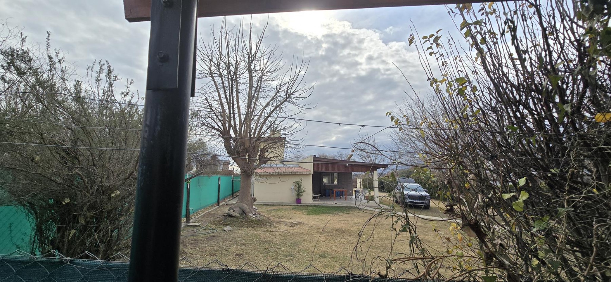CASA CON 2 CABAÑAS TOTALMENTE EQUIPADAS EN ENTORNO NATURAL A LA VENTA. CA211