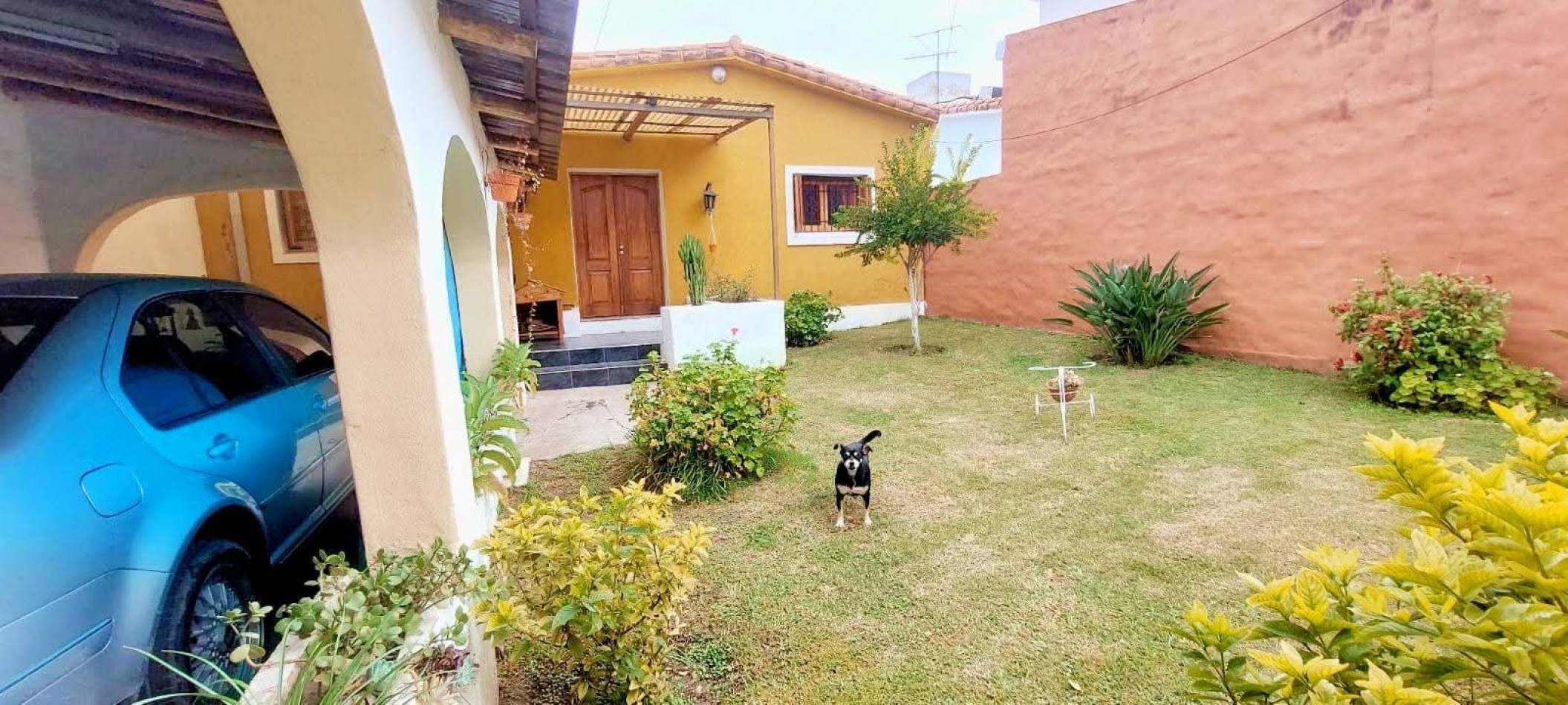 CASA A LA VENTA EN LA CALERA, CORDOBA, SOBRE RUTA E55. CA70