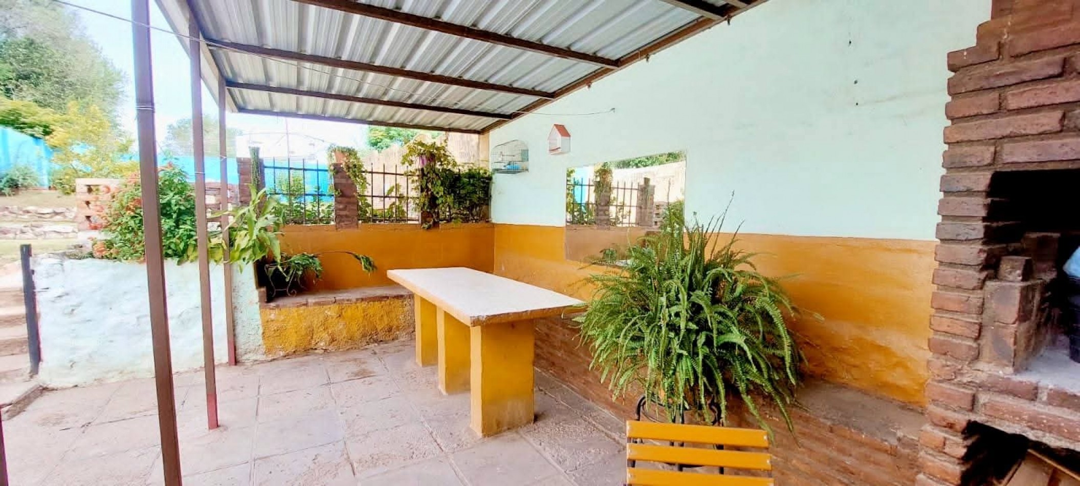 CASA A LA VENTA EN LA CALERA, CORDOBA, SOBRE RUTA E55. CA70