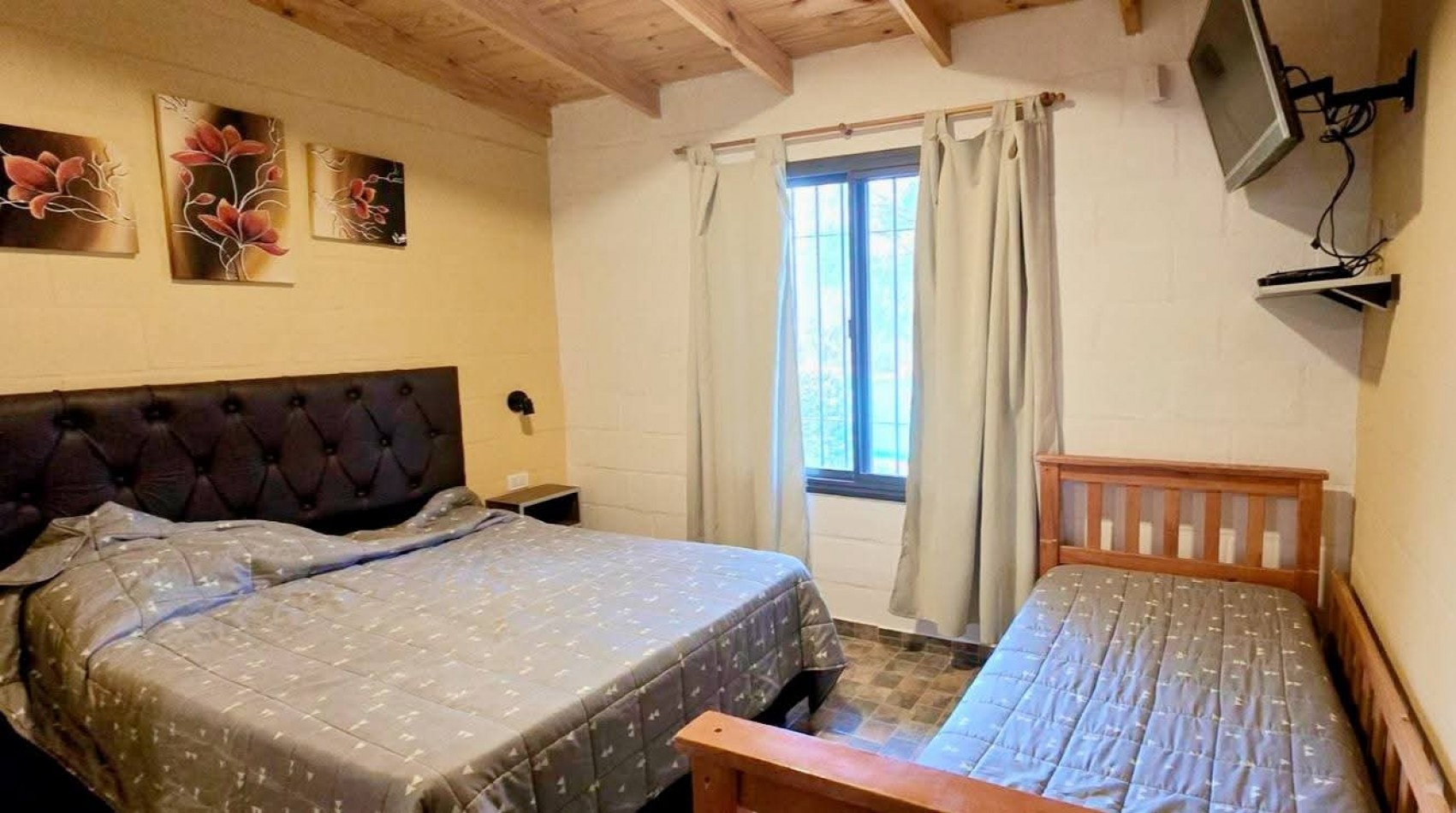 CASA CON 2 CABAÑAS TOTALMENTE EQUIPADAS EN ENTORNO NATURAL A LA VENTA. CA211