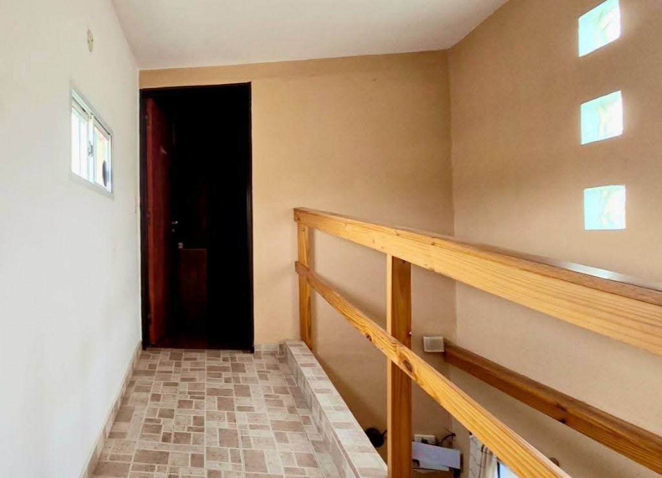 CASA CON 2 CABAÑAS TOTALMENTE EQUIPADAS EN ENTORNO NATURAL A LA VENTA. CA211