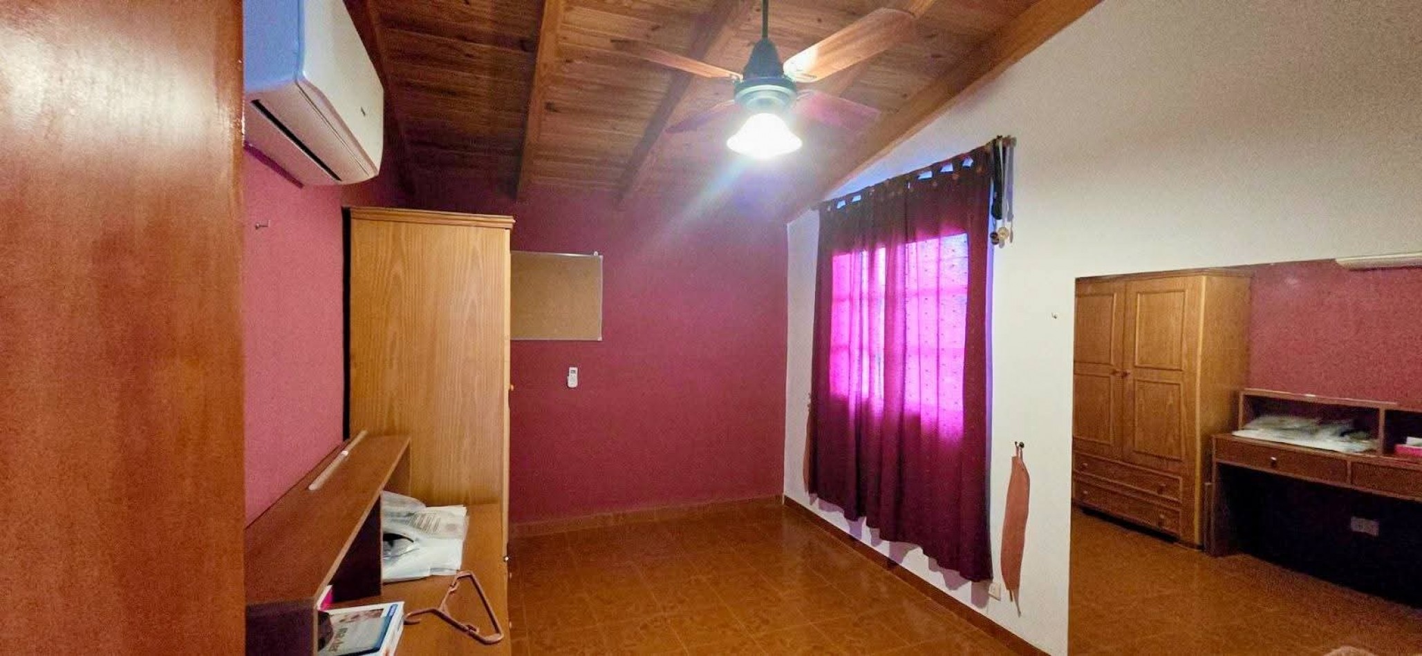 CASA CON 2 CABAÑAS TOTALMENTE EQUIPADAS EN ENTORNO NATURAL A LA VENTA. CA211