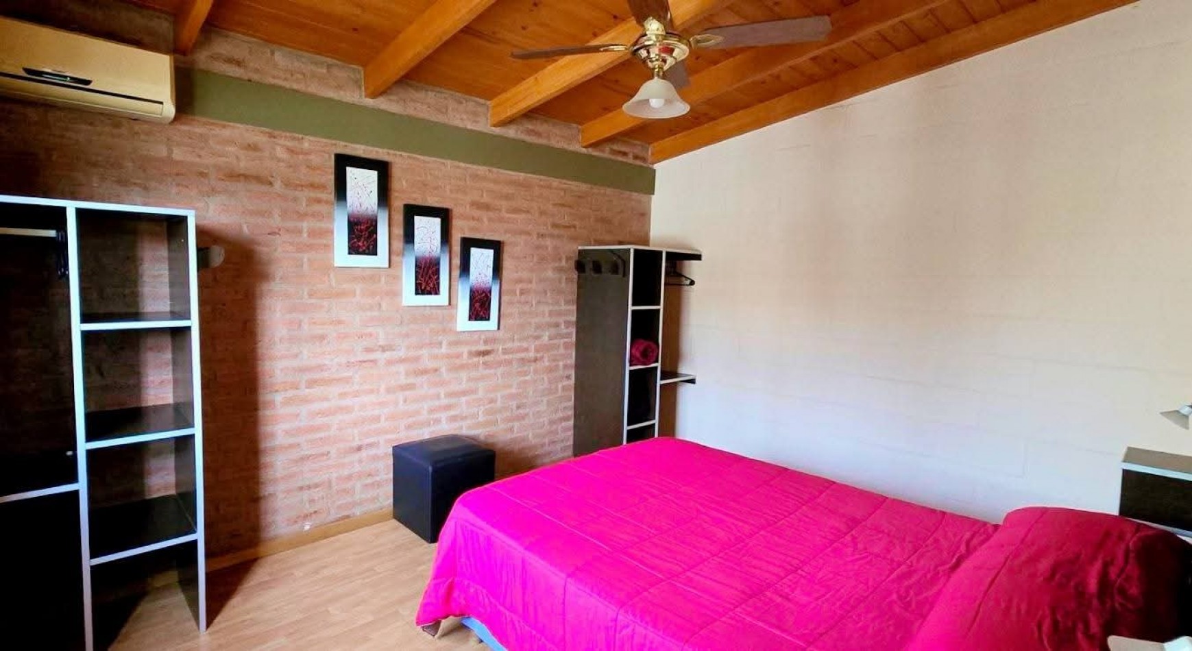 CASA CON 2 CABAÑAS TOTALMENTE EQUIPADAS EN ENTORNO NATURAL A LA VENTA. CA211