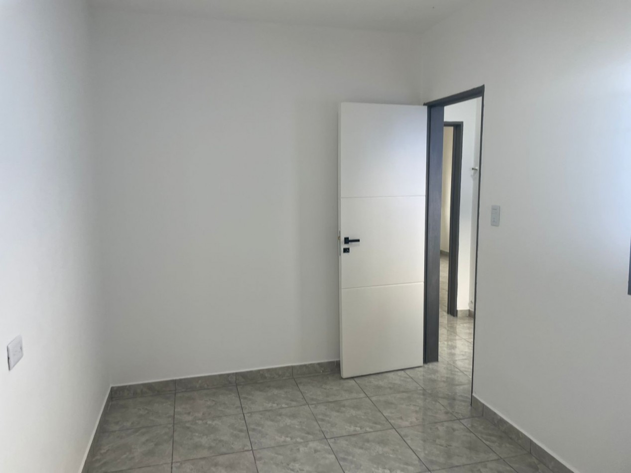CASA RESTAURADA A LA VENTA EN BARRIO ALTO ALBERDI, CORDOBA. CA218
