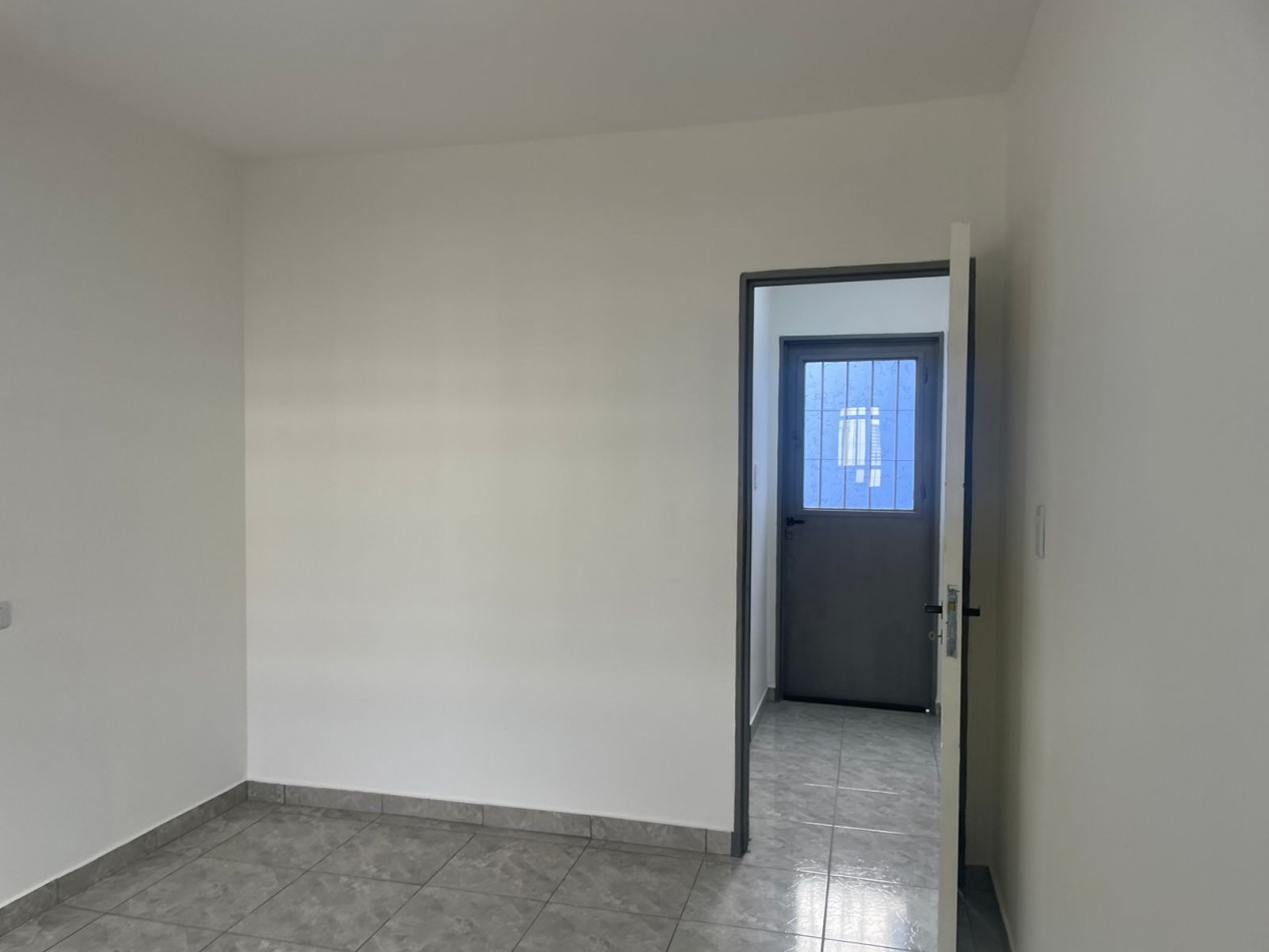 CASA RESTAURADA A LA VENTA EN BARRIO ALTO ALBERDI, CORDOBA. CA218