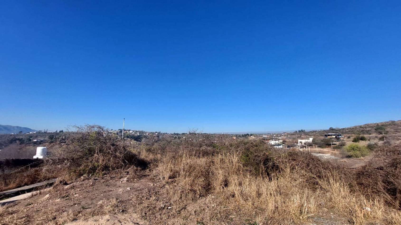 TERRENO A LA VENTA EN BIALET MASSE, BARRIO MIRADOR DEL LAGO. TE137