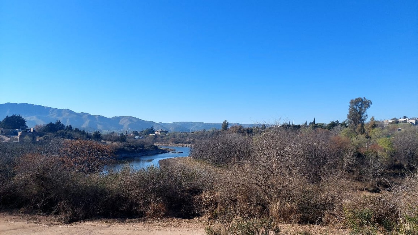 TERRENO A LA VENTA EN BIALET MASSE, BARRIO MIRADOR DEL LAGO. TE137