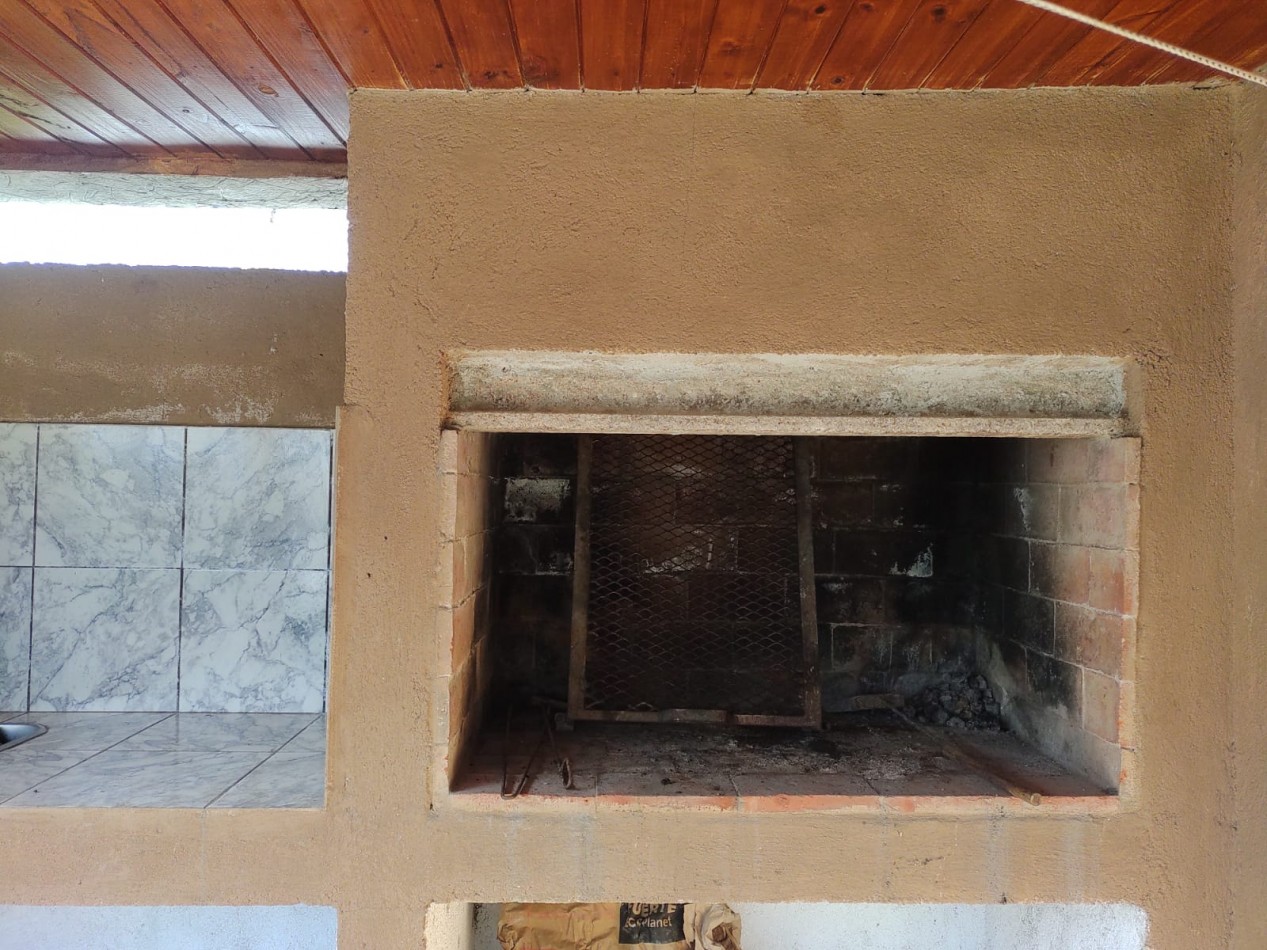 CASA A LA VENTA EN SAN ROQUE AL PIE DE LAS SIERRAS. CA225