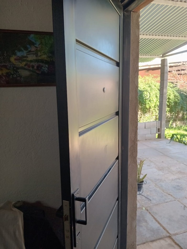 CASA EN VENTA EN COSQUIN, BARRIO SAN JOSE OBRERO. CA227