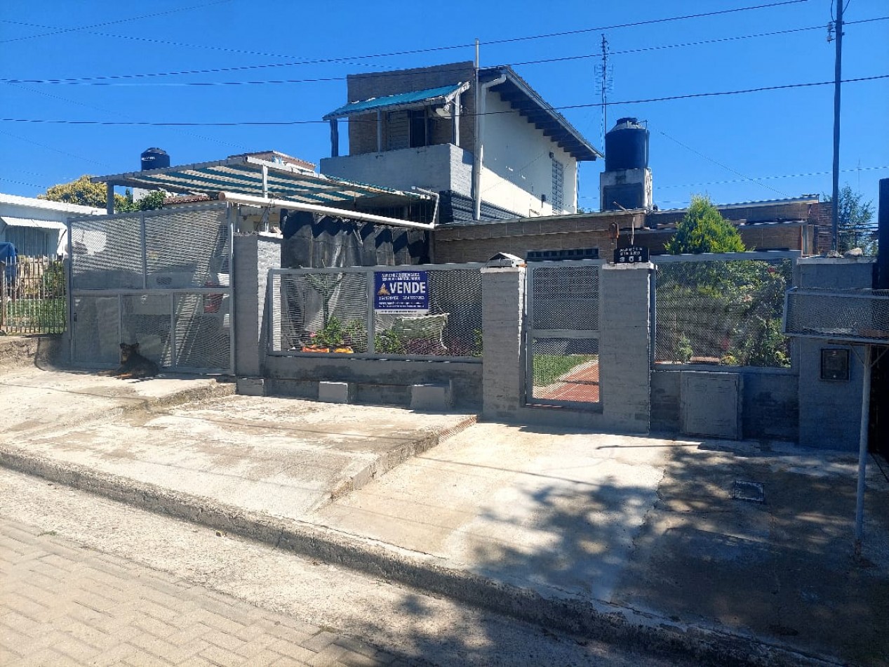 CASA EN VENTA EN SANTA MARIA DE PUNILLA. CA237