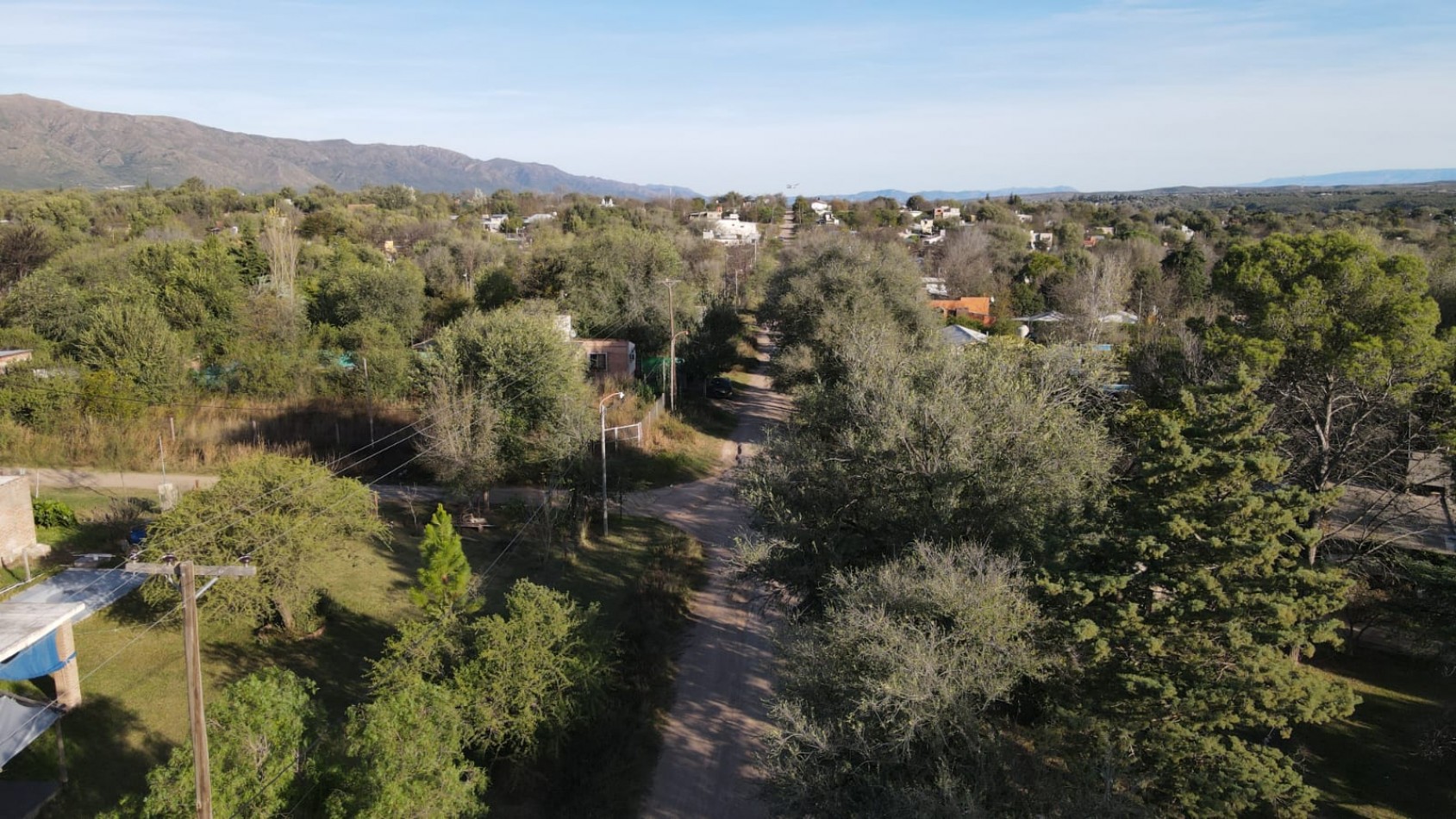 CASA EN VENTA EN COSQUIN BARRIO EL CONDADO CA238