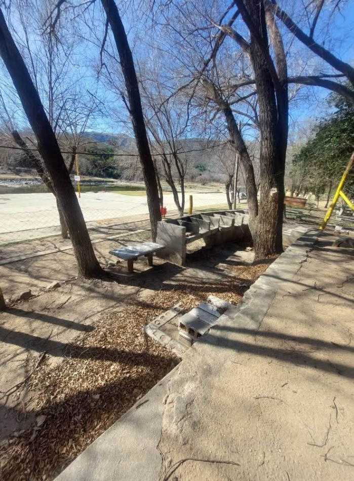 TERRENO EN VENTA FRENTE AL RIO COSQUIN EN BIALET MASSE. TE133