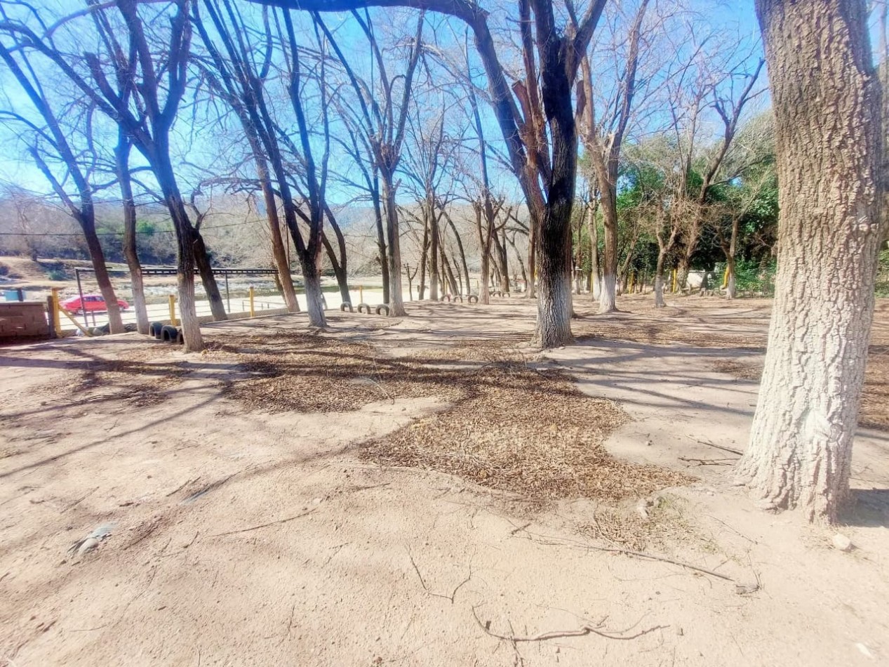 TERRENO EN VENTA FRENTE AL RIO COSQUIN EN BIALET MASSE. TE133