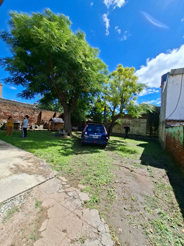 CASA EN VENTA EN SANTA MARIA DE PUNILLA, ZONA CENTRICA A 30 METROS DE AV SAN MARTIN. CA244