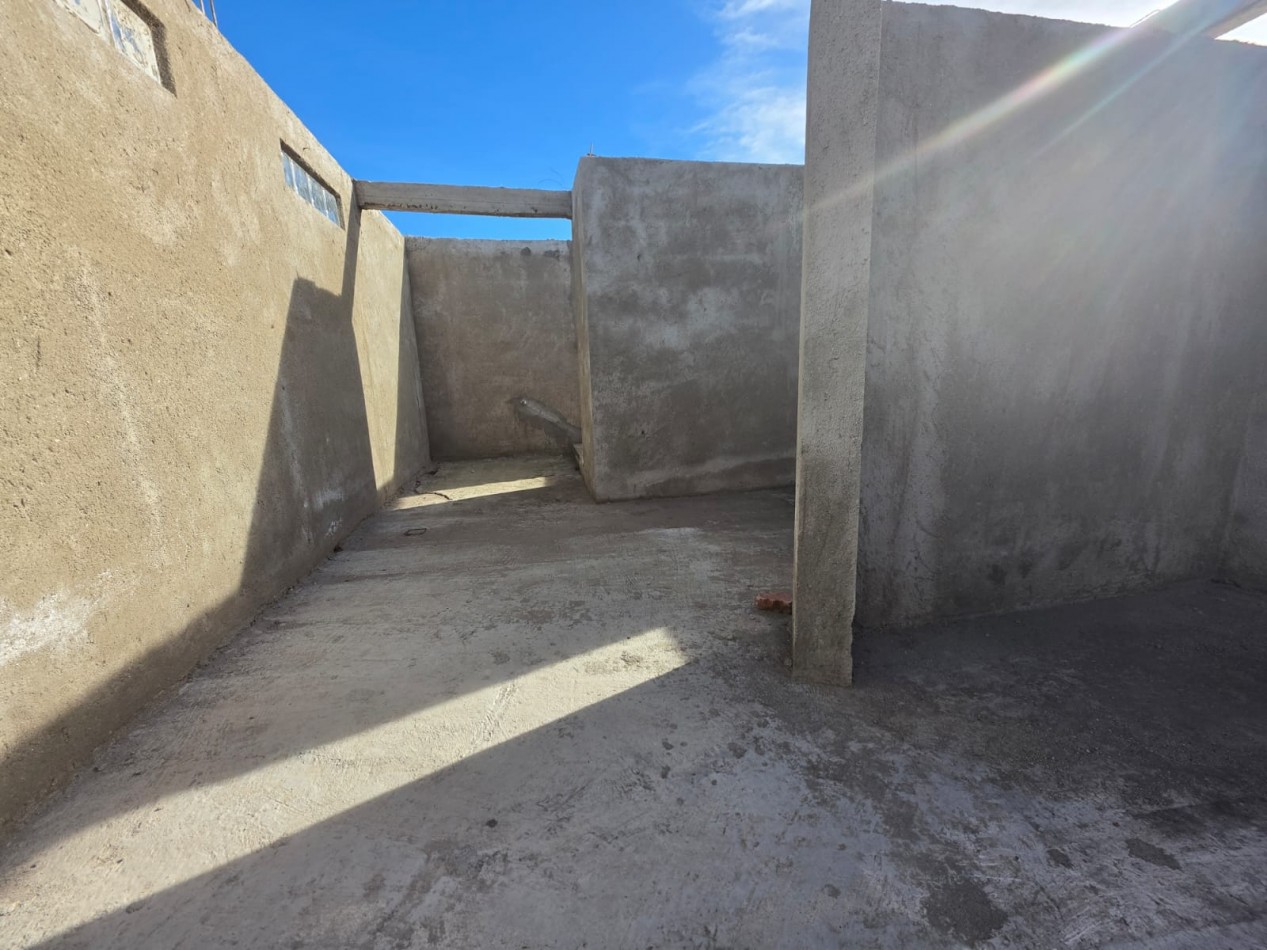 CASA EN VENTA MAS LOCAL MAS DEPARTAMENTO A TERMINAR EN PLANTA ALTA EN SANTA MARIA DE PUNILLA. CA171.