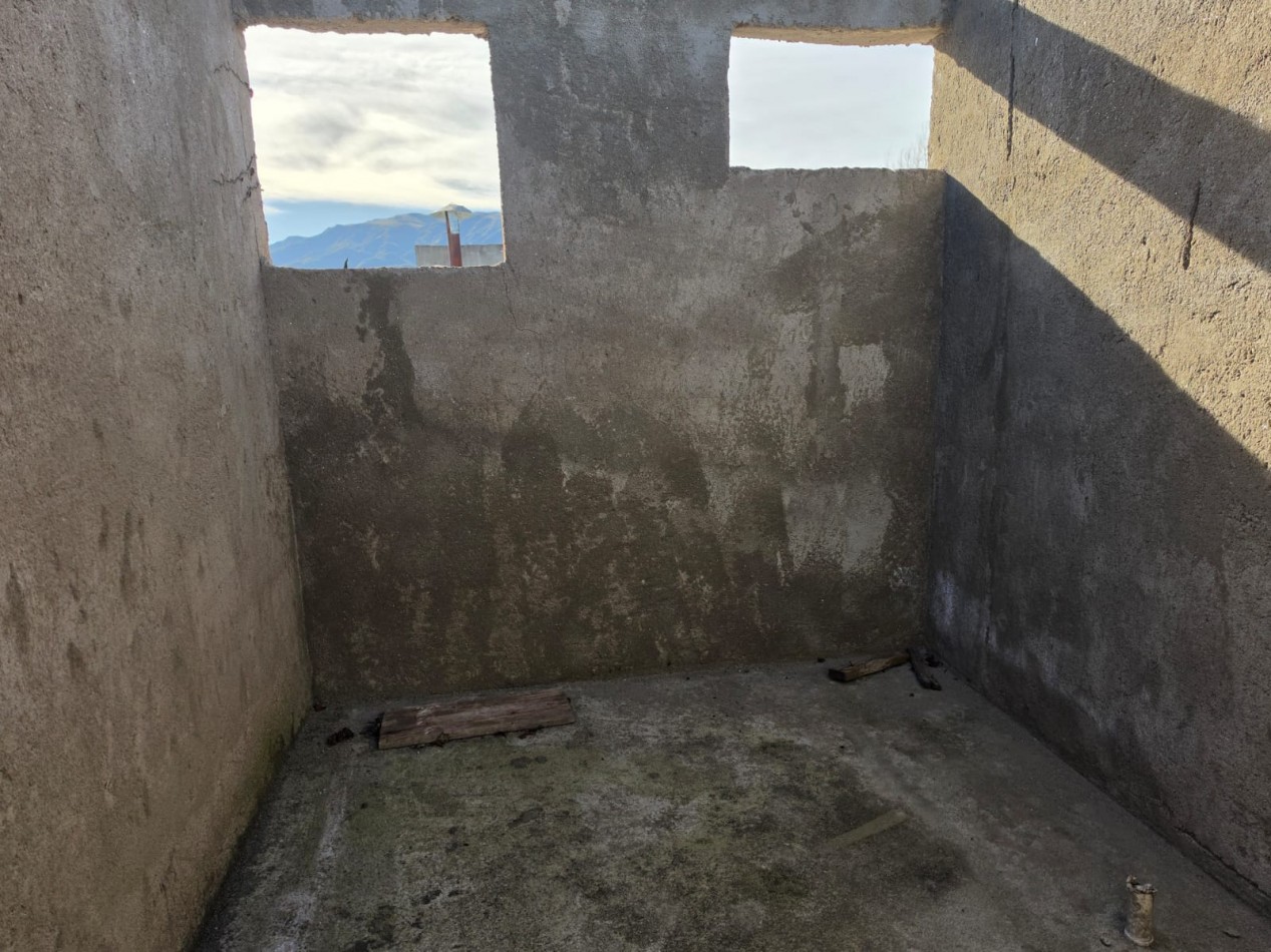 CASA EN VENTA MAS LOCAL MAS DEPARTAMENTO A TERMINAR EN PLANTA ALTA EN SANTA MARIA DE PUNILLA. CA171.