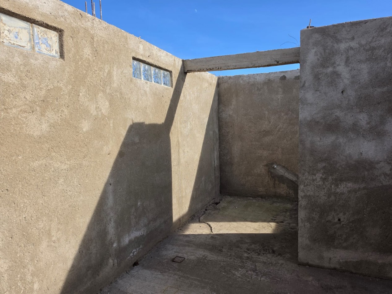 CASA EN VENTA MAS LOCAL MAS DEPARTAMENTO A TERMINAR EN PLANTA ALTA EN SANTA MARIA DE PUNILLA. CA171.