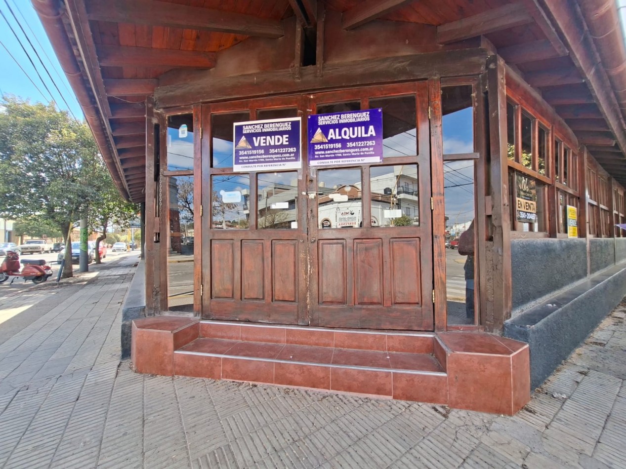 LOCAL COMERCIAL EN ALQUILER CON EXCELENTE UBICACION ESQUINA EN LA CIUDAD DE COSQUIN! CA260