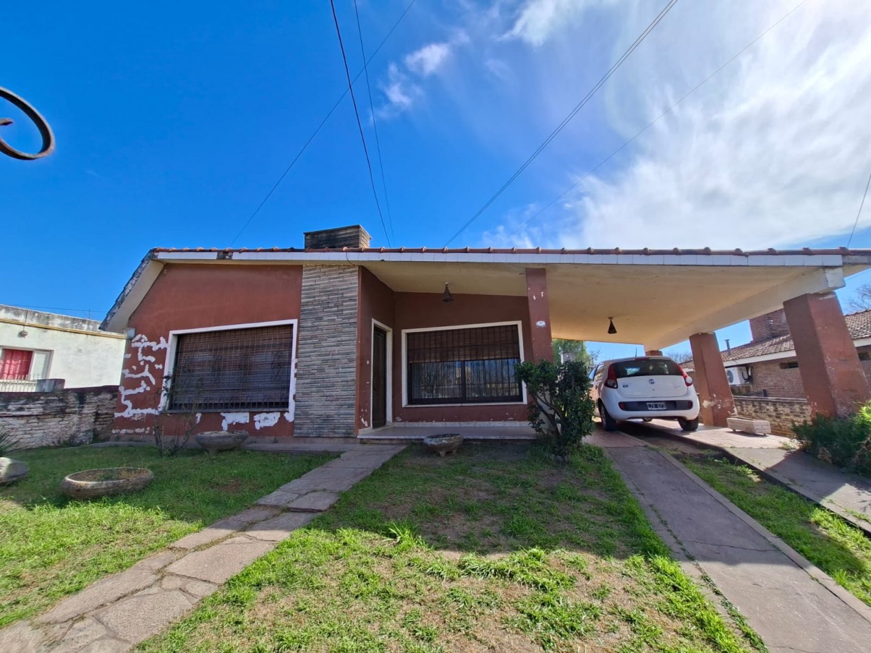 CASA MAS DEPARTAMENTO EN VENTA EN EL CENTRO DE SANTA MARIA DE PUNILLA. CA41