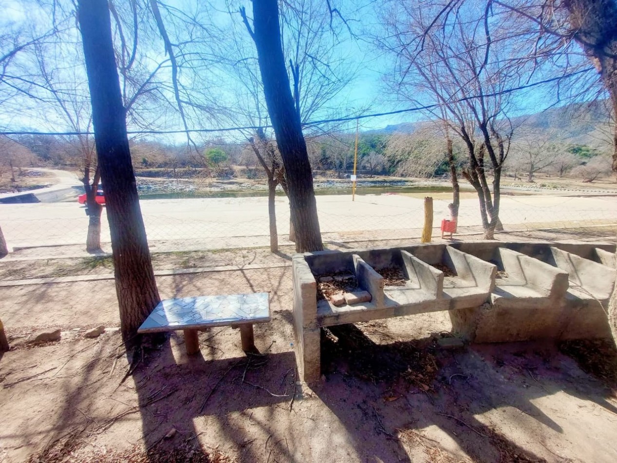 TERRENO EN VENTA EN BIALET MASSE CON VISTA A LAS SIERRAS AL LADO DEL RIO COSQUIN. TE133
