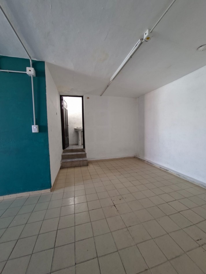 ALQUILER DE LOCAL COMERCIAL EN EL CENTRO DE SANTA MARIA DE PUNILLA, A 20M DE AV SAN MARTIN