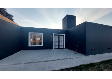 CASA A LA VENTA EN MI GRANJA, CORDOBA. CA194