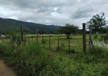 TERRENO A LA VENTA EN COSQUIN CON VISTA A LAS SIERRAS, B° SAN JOSE OBRERO. TE117