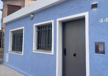 CASA RESTAURADA A LA VENTA EN BARRIO ALTO ALBERDI, CORDOBA. CA218