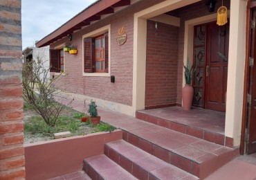 CASA, MAS DEPARTAMENTO Y TERRENO CON EDIFICACION A LA VENTA EN SANTA MARIA DE PUNILLA. CA254